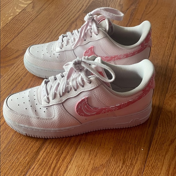 Nike Shoes - Nike Air Force 1’s Shoes With Pink Paisley Swoosh Woman 8.5